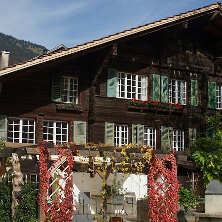 Oldswisshome Matten bei Interlaken Eksteriør bilde