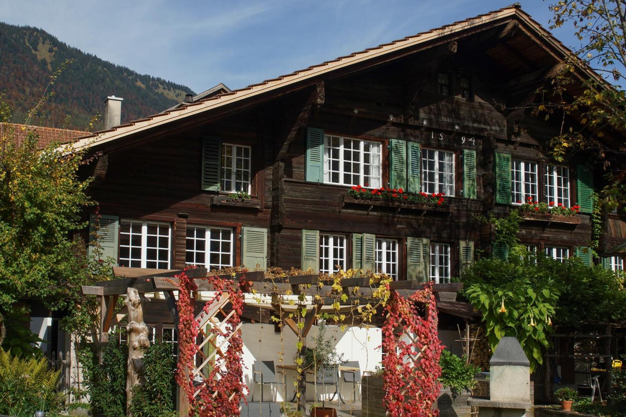 Oldswisshome Matten bei Interlaken Eksteriør bilde
